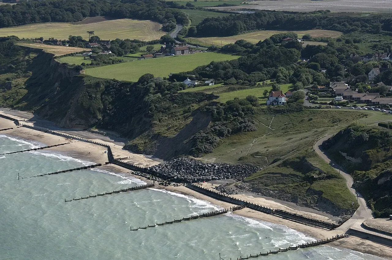 Clifftop Hideaway